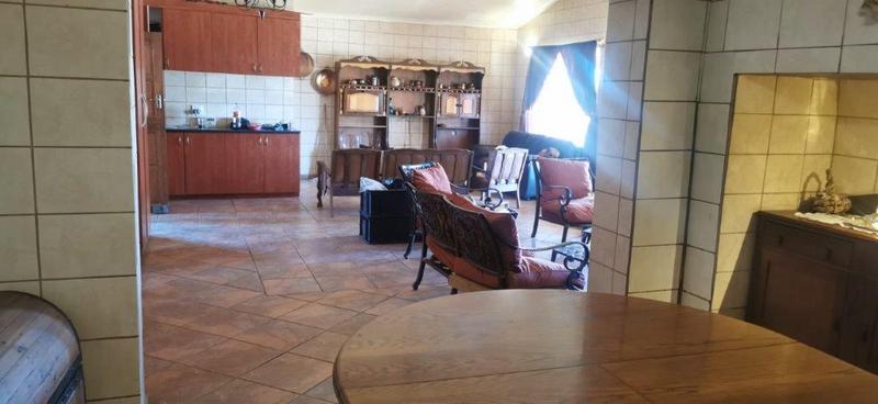 5 Bedroom Property for Sale in Smithfield Free State